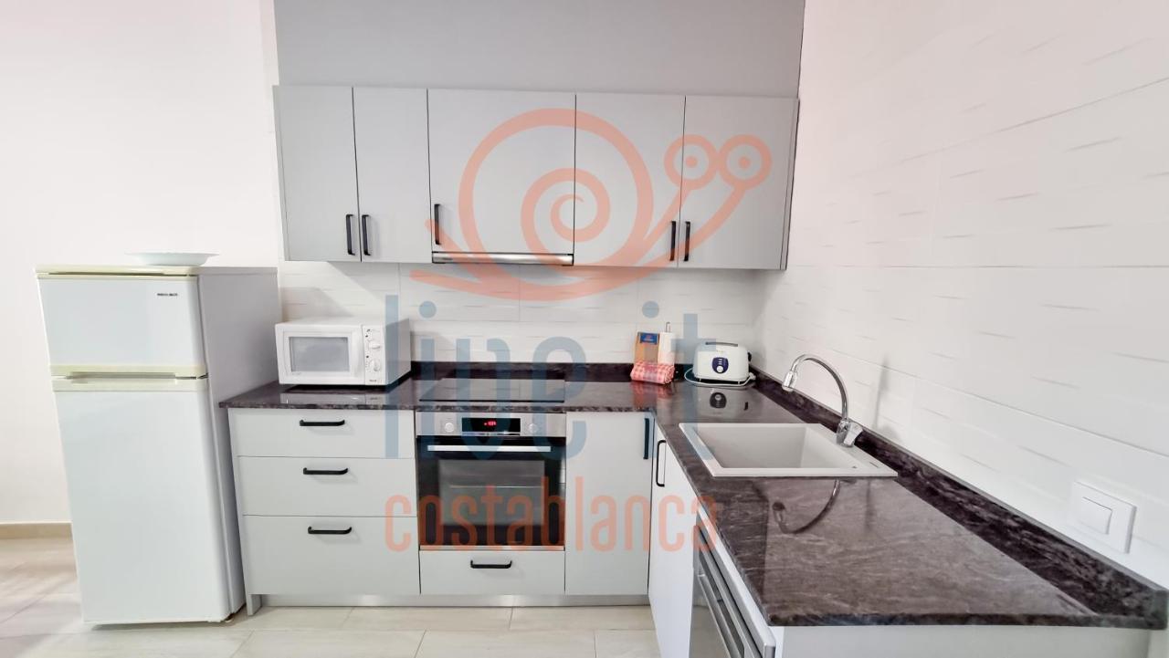شقة Apartamento Fossa. Primera Linea De Playa. Calpe. Live It Costablanca المظهر الخارجي الصورة